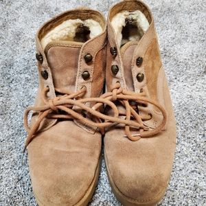 Ugg  lace up ankle boots sz 9.5 us